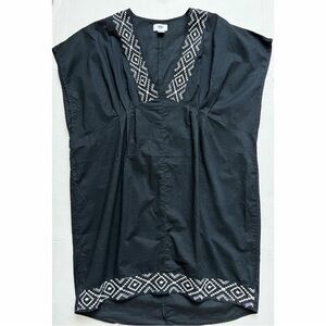 Old Navy Black Tunic with White Embroidery